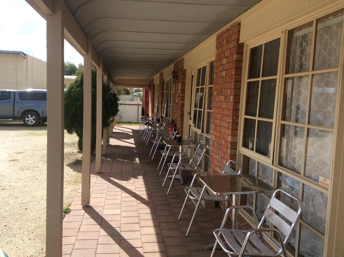 Kerang Motel Exterior foto