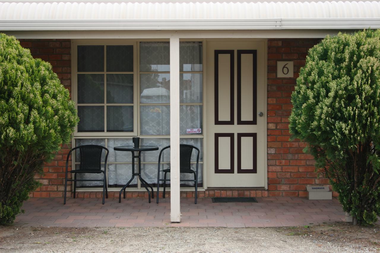 Kerang Motel Exterior foto